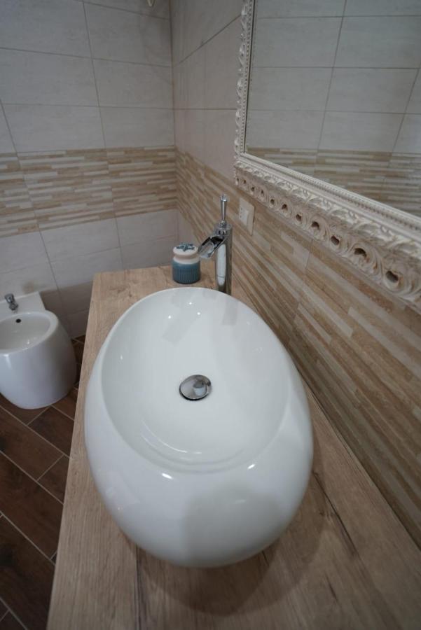 La Mimosa B&B เนเปิลส์ ภายนอก รูปภาพ